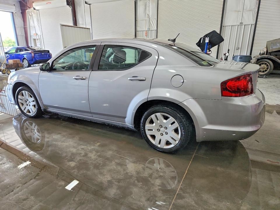 52484756 :رقم المزاد ، 1C3CDZAB0DN510920 vin ، 2013 Dodge Avenger مزاد بيع