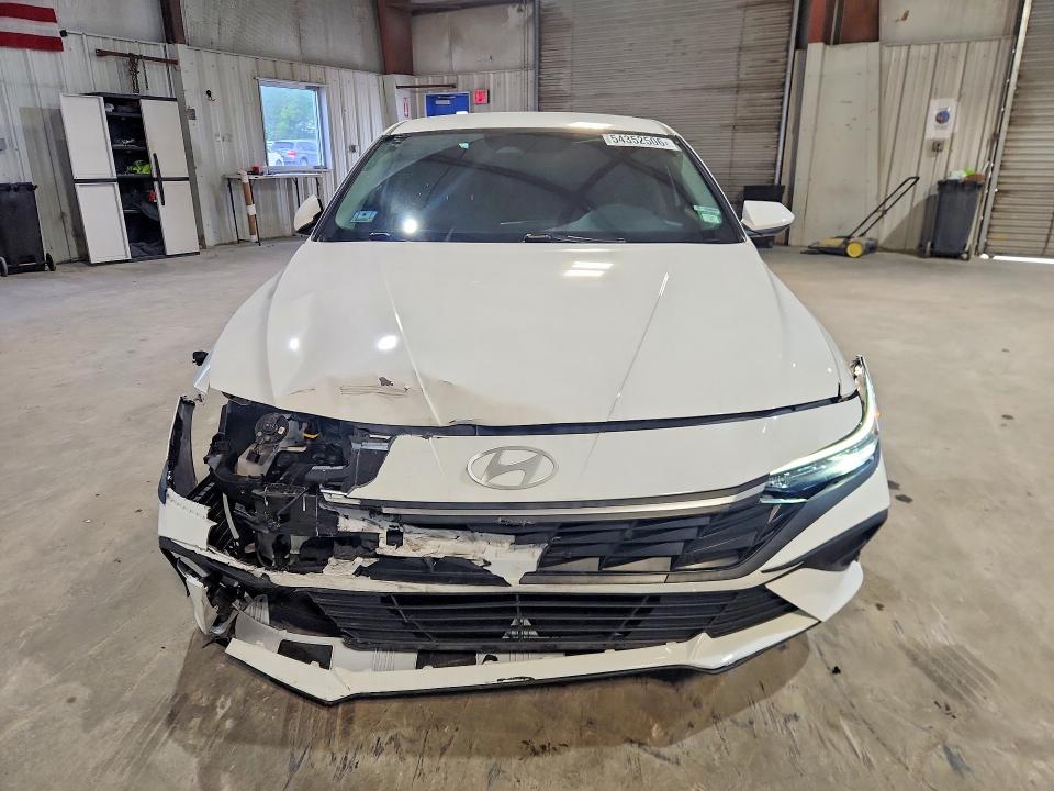 2024 Hyundai Elantra მანქანა იყიდება აუქციონზე, vin: KMHLM4DG5RU648712, აუქციონის ნომერი: 54352506