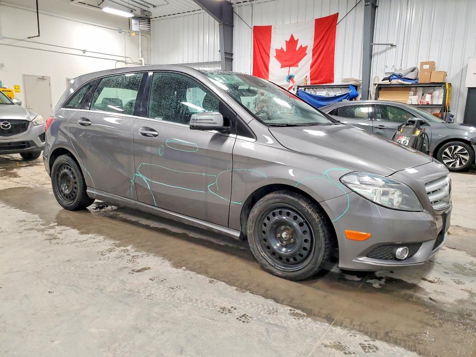 2014 Mercedes-benz B250 მანქანა იყიდება აუქციონზე, vin: WDDMH4EB8EJ201650, აუქციონის ნომერი: 53508316