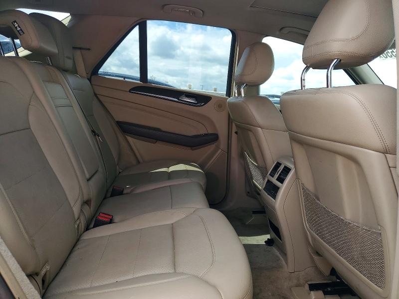 52396556 :رقم المزاد ، 4JGDA5JBXFA561672 vin ، 2015 Mercedes-benz Ml مزاد بيع