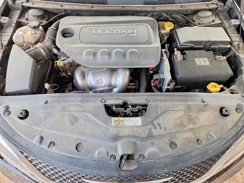 2016 Chrysler 200 მანქანა იყიდება აუქციონზე, vin: 1C3CCCAB9GN131421, აუქციონის ნომერი: 54324306