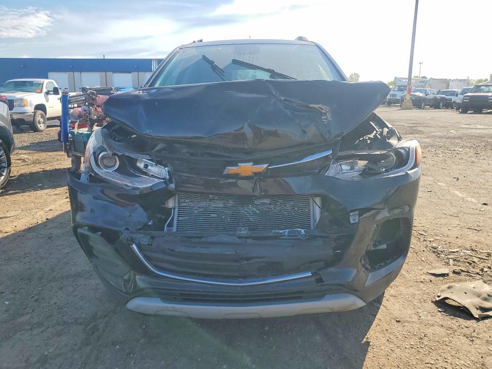 53355346 :رقم المزاد ، KL7CJPSBXLB327092 vin ، 2020 Chevrolet Trax مزاد بيع