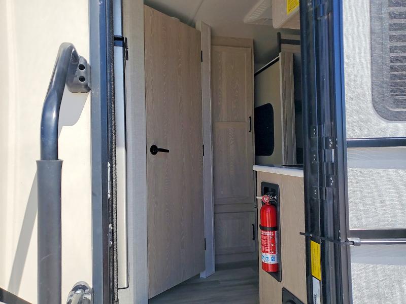 Продаж на аукціоні авто 2021 Rockwood Mini Lite Series, vin: 4X4TRLX22MD444016, номер лоту: 53395206