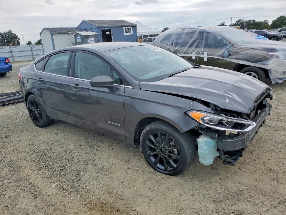 2018 Ford Fusion მანქანა იყიდება აუქციონზე, vin: 3FA6P0UUXJR261663, აუქციონის ნომერი: 52264256