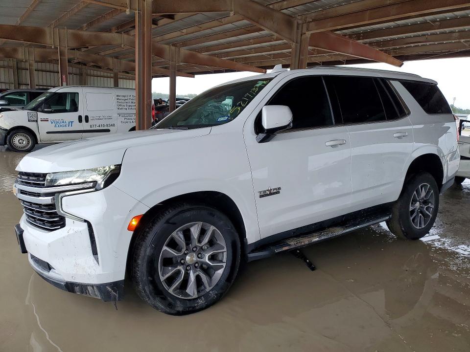 52191376 :رقم المزاد ، 1GNSCNKD6NR340681 vin ، 2022 Chevrolet Tahoe مزاد بيع