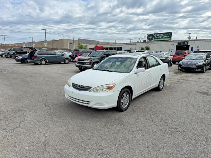 53919696 :رقم المزاد ، 4T1BF32KX3U060738 vin ، 2003 Toyota Camry مزاد بيع