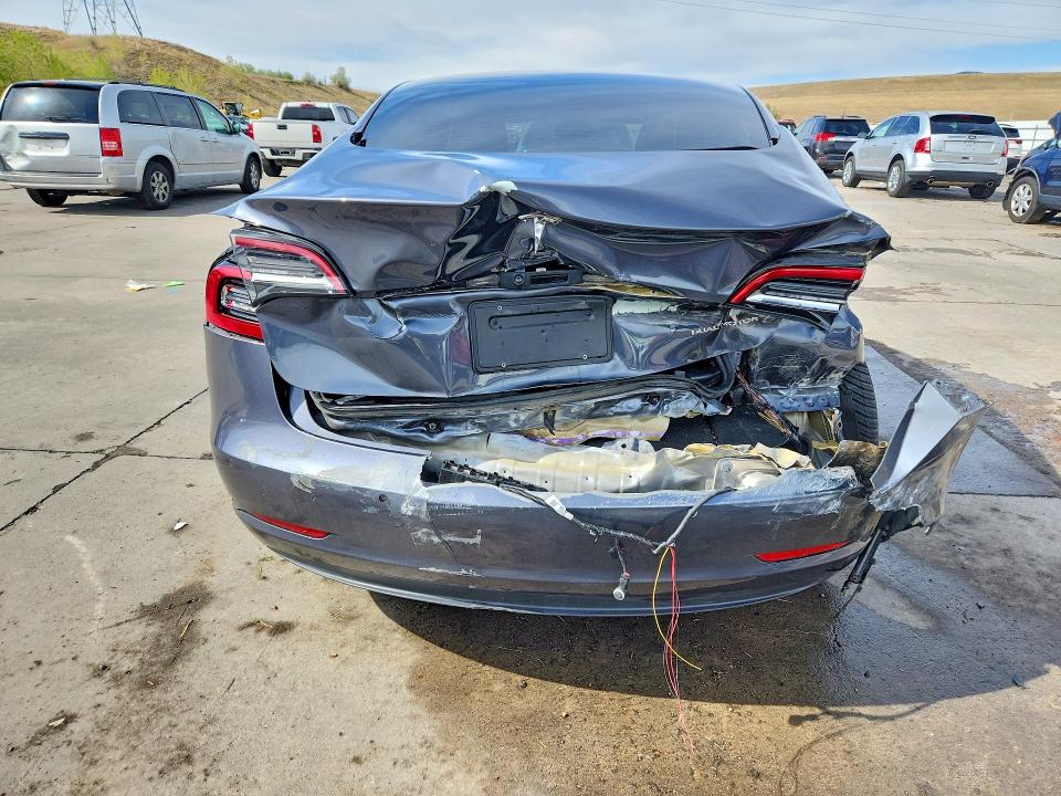 2022 Tesla Model 3 მანქანა იყიდება აუქციონზე, vin: 5YJ3E1EB1NF190334, აუქციონის ნომერი: 52164626