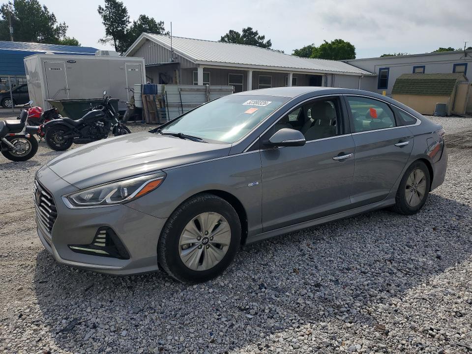 Продажа на аукционе авто 2018 Hyundai Sonata Hybrid, vin: KMHE24L38JA079101, номер лота: 52380326