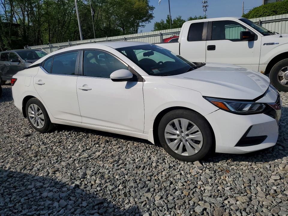 53632286 :رقم المزاد ، 3N1AB8BV1NY212329 vin ، 2022 Nissan Sentra مزاد بيع