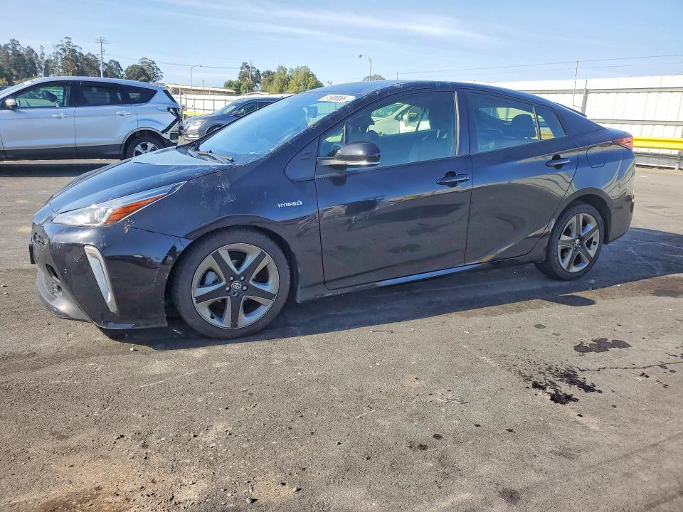 Продажа на аукционе авто 2022 Toyota Prius, vin: JTDKAMFU1N3160983, номер лота: 51580856