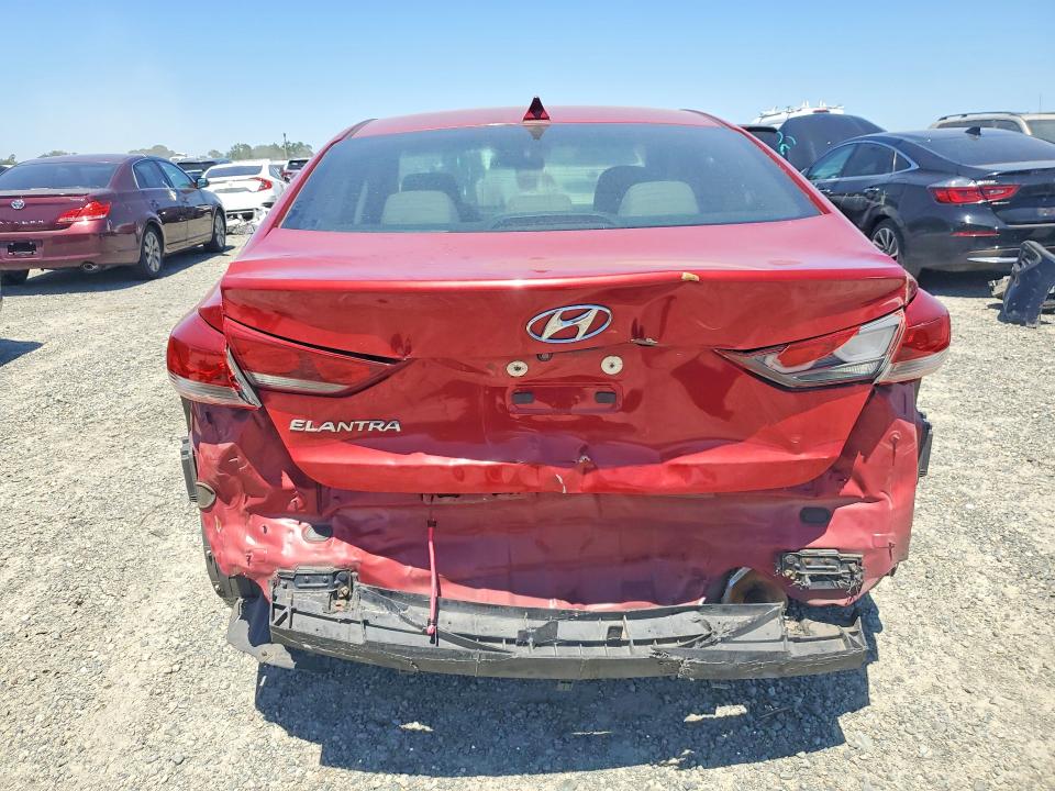 51294596 :رقم المزاد ، KMHD84LF8HU417657 vin ، 2017 Hyundai Elantra مزاد بيع