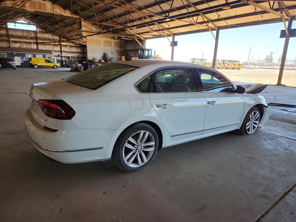 2017 Volkswagen Passat მანქანა იყიდება აუქციონზე, vin: 1VWGT7A38HC077486, აუქციონის ნომერი: 54646866