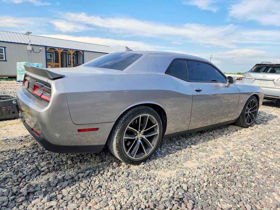 2016 Dodge Challenger მანქანა იყიდება აუქციონზე, vin: 2C3CDZFJXGH137138, აუქციონის ნომერი: 54067896