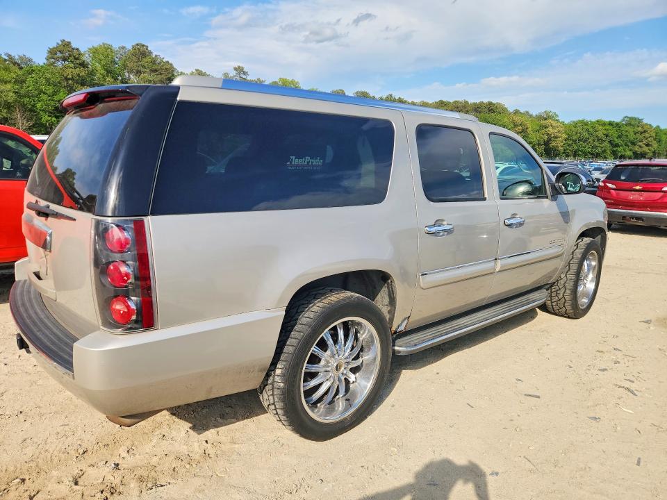 Продаж на аукціоні авто 2007 Gmc Yukon Xl, vin: 1GKFK66817J257181, номер лоту: 53561086
