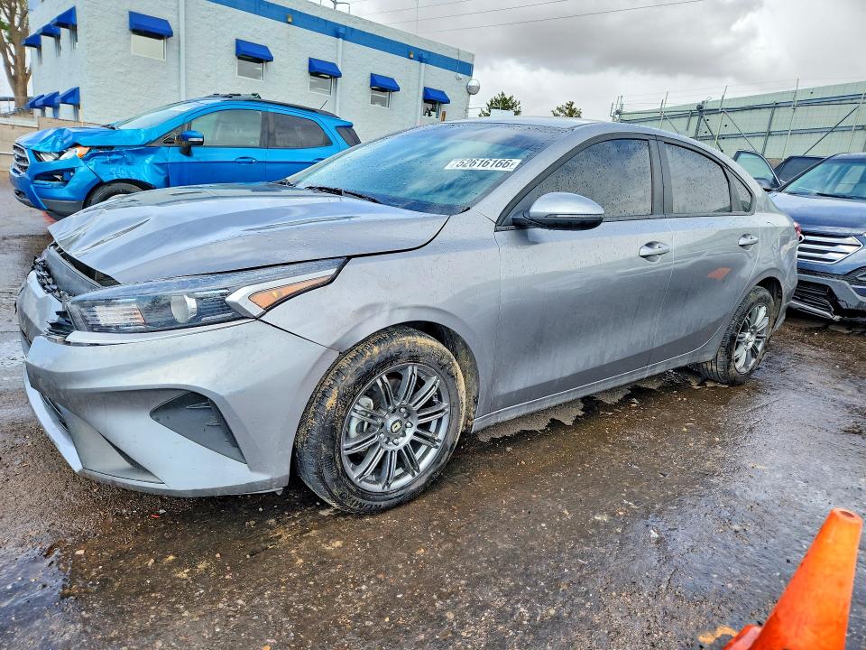 52616166 :رقم المزاد ، 3KPF24AD8RE837595 vin ، 2024 Kia Forte مزاد بيع