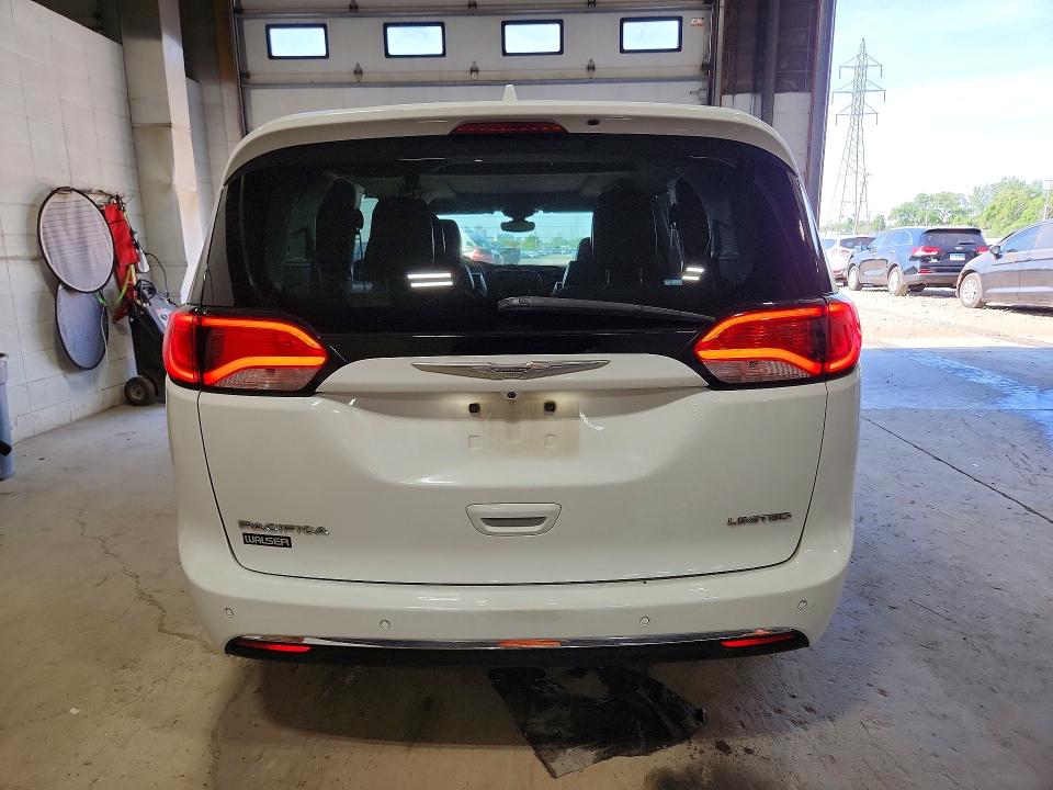 Продажа на аукционе авто 2017 Chrysler Pacifica, vin: 2C4RC1GG6HR506859, номер лота: 54551816