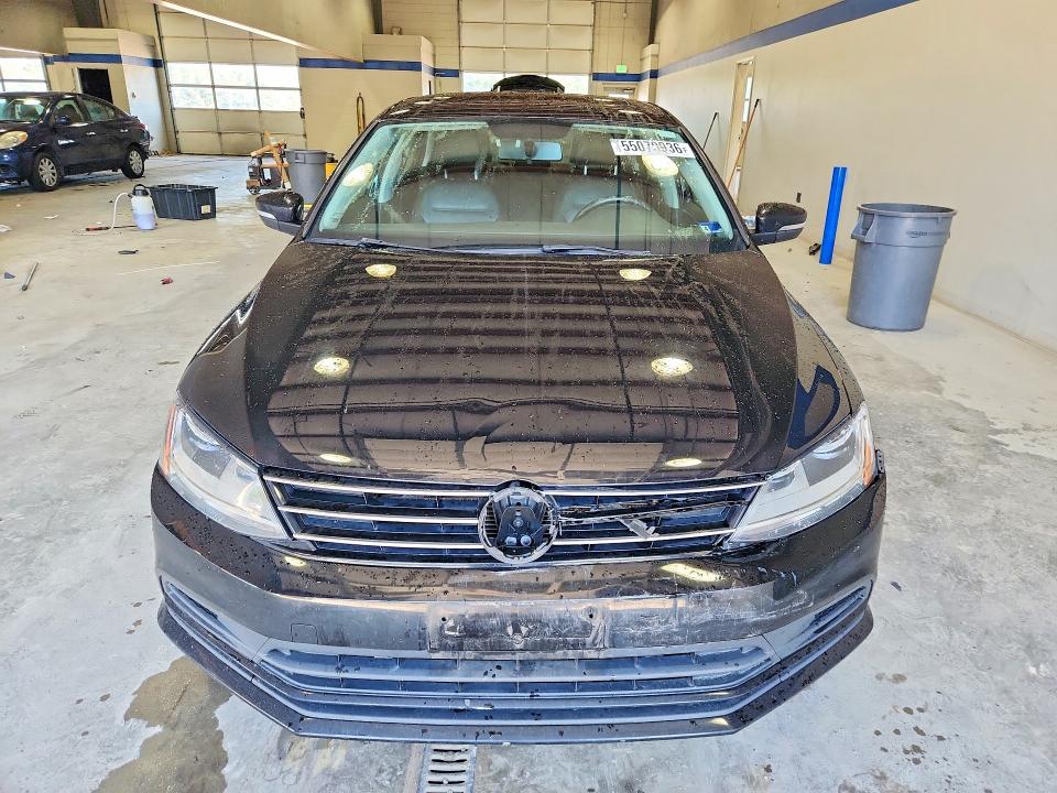 Продажа на аукционе авто 2017 Volkswagen Jetta, vin: 3VWDB7AJ0HM325104, номер лота: 55070936