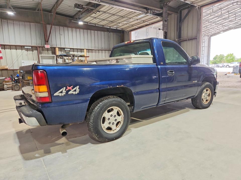 Продажа на аукционе авто 2000 Chevrolet Silverado, vin: 1GCEK14W9YZ199609, номер лота: 53642416