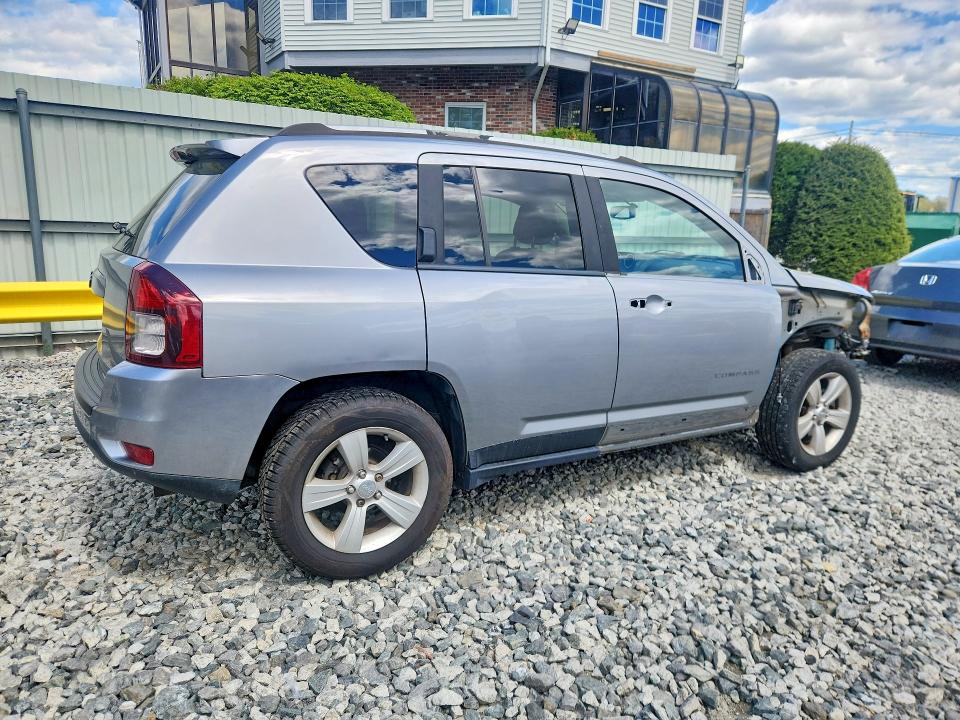 53168806 :رقم المزاد ، 1C4NJDBB2GD571694 vin ، 2016 Jeep Compass مزاد بيع