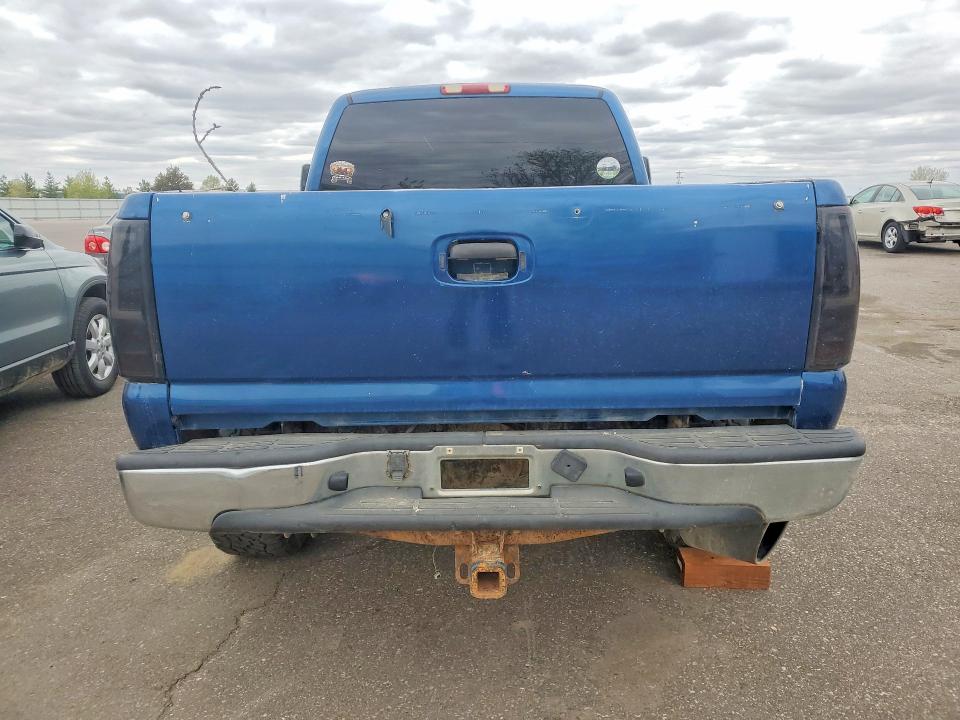 Продажа на аукционе авто 2003 Chevrolet Silverado, vin: 1GCHK29133E330954, номер лота: 52330956