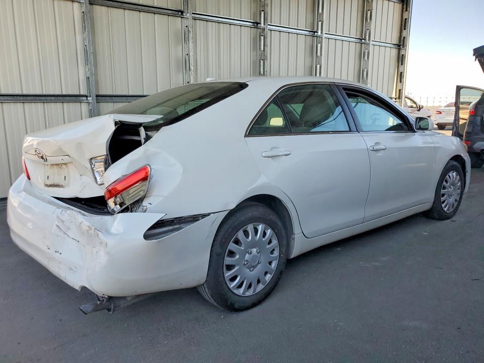 2011 Toyota Camry მანქანა იყიდება აუქციონზე, vin: 4T4BF3EK7BR214595, აუქციონის ნომერი: 54711066