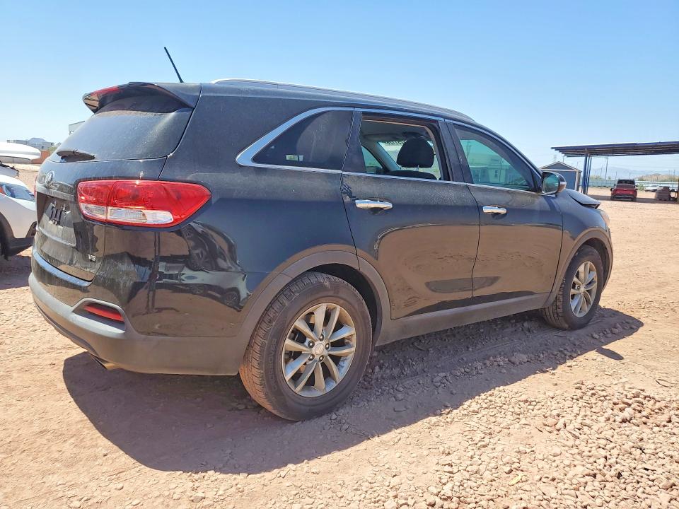 2018 Kia Sorento მანქანა იყიდება აუქციონზე, vin: 5XYPG4A51JG393935, აუქციონის ნომერი: 53251126