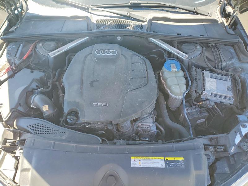 Продажа на аукционе авто 2018 Audi A4, vin: WAULMAF43JA005851, номер лота: 53969856