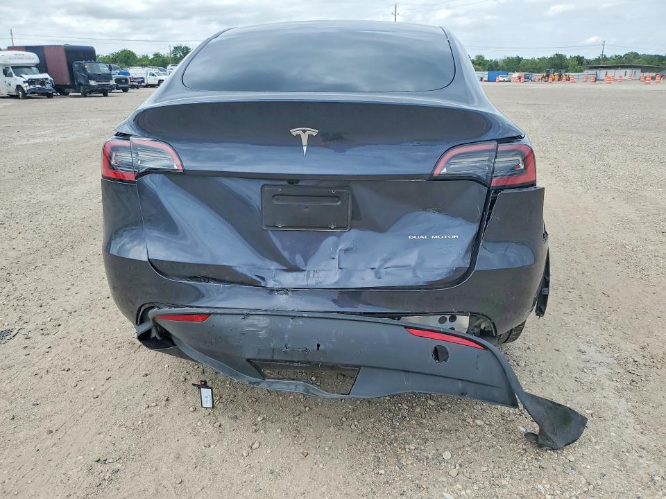 51907626 :رقم المزاد ، 7SAYGDEE7RA241191 vin ، 2024 Tesla Model Y مزاد بيع