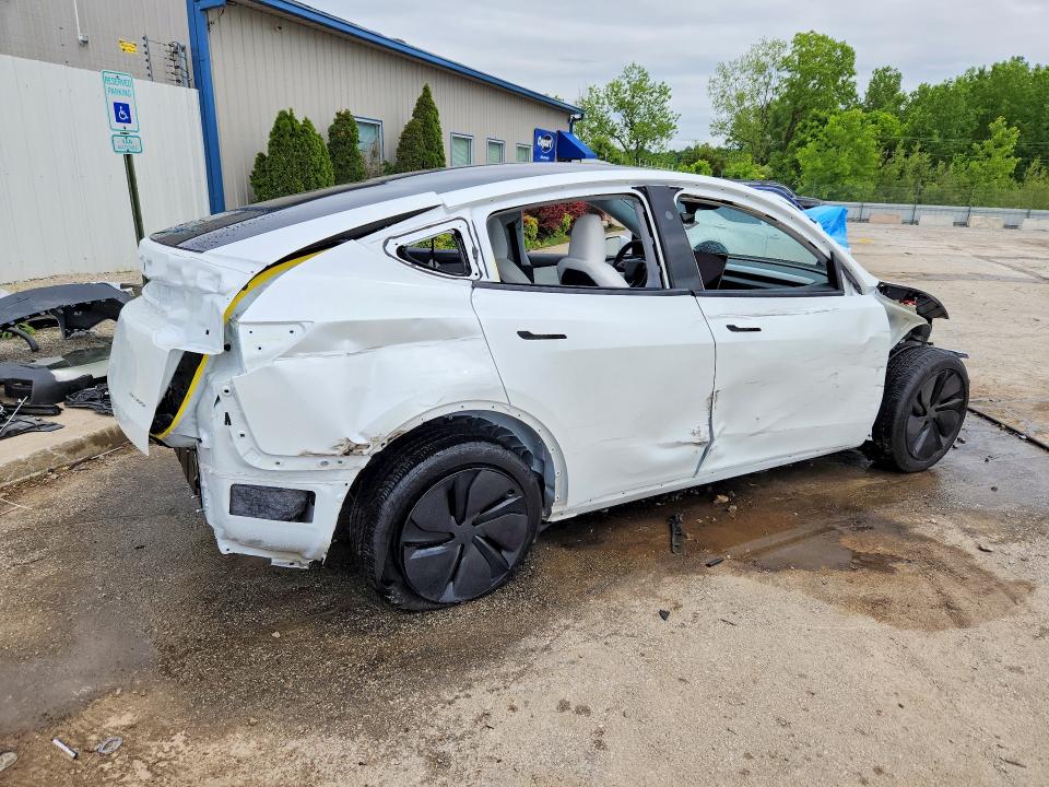 Продажа на аукционе авто 2026 Tesla Model Y, vin: 7SAYGDEE8TF359387, номер лота: 52175976