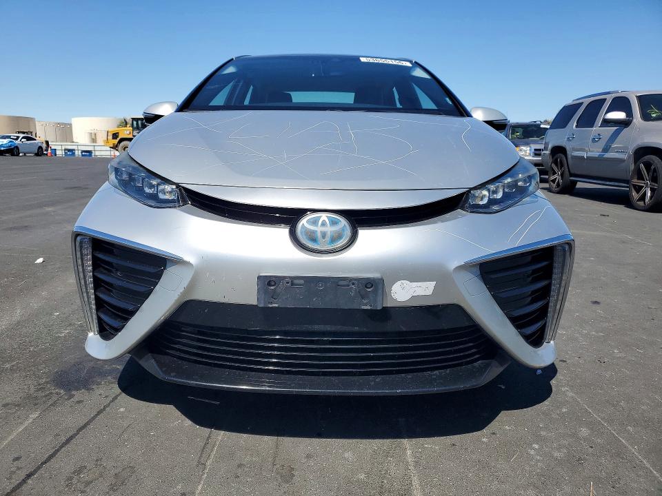 53655156 :رقم المزاد ، JTDBVRBD4HA003696 vin ، 2017 Toyota Mirai مزاد بيع