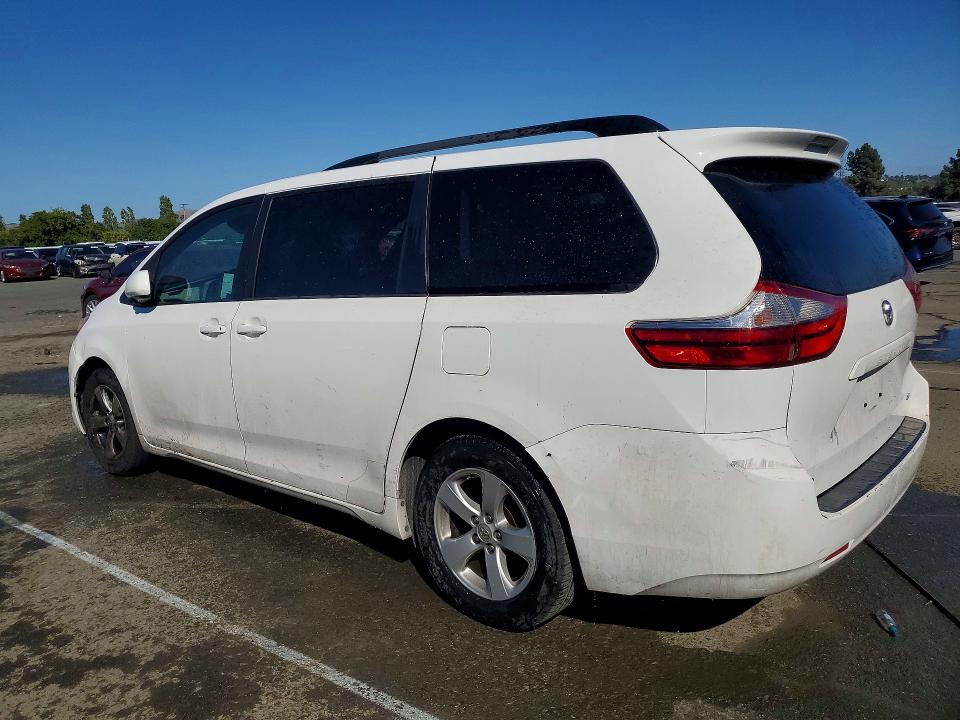 Продаж на аукціоні авто 2016 Toyota Sienna, vin: 5TDKK3DC9GS714581, номер лоту: 53646826