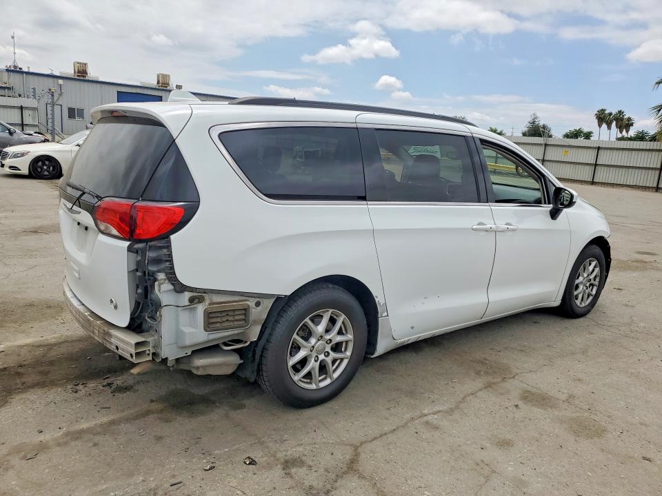 2020 Chrysler Voyager მანქანა იყიდება აუქციონზე, vin: 2C4RC1DG0LR157551, აუქციონის ნომერი: 54867076