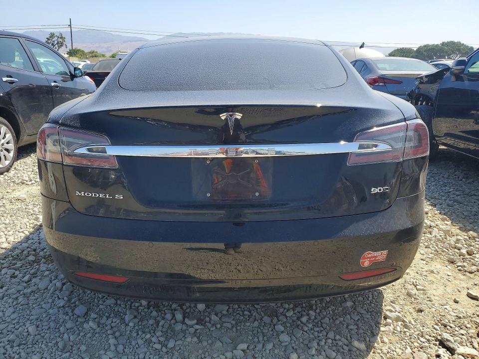 Продажа на аукционе авто 2017 Tesla Model S, vin: 5YJSA1E2XHF193082, номер лота: 52900046