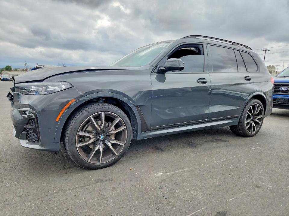 54999046 :رقم المزاد ، 5UXCW2C00M9H88302 vin ، 2021 Bmw X7 مزاد بيع