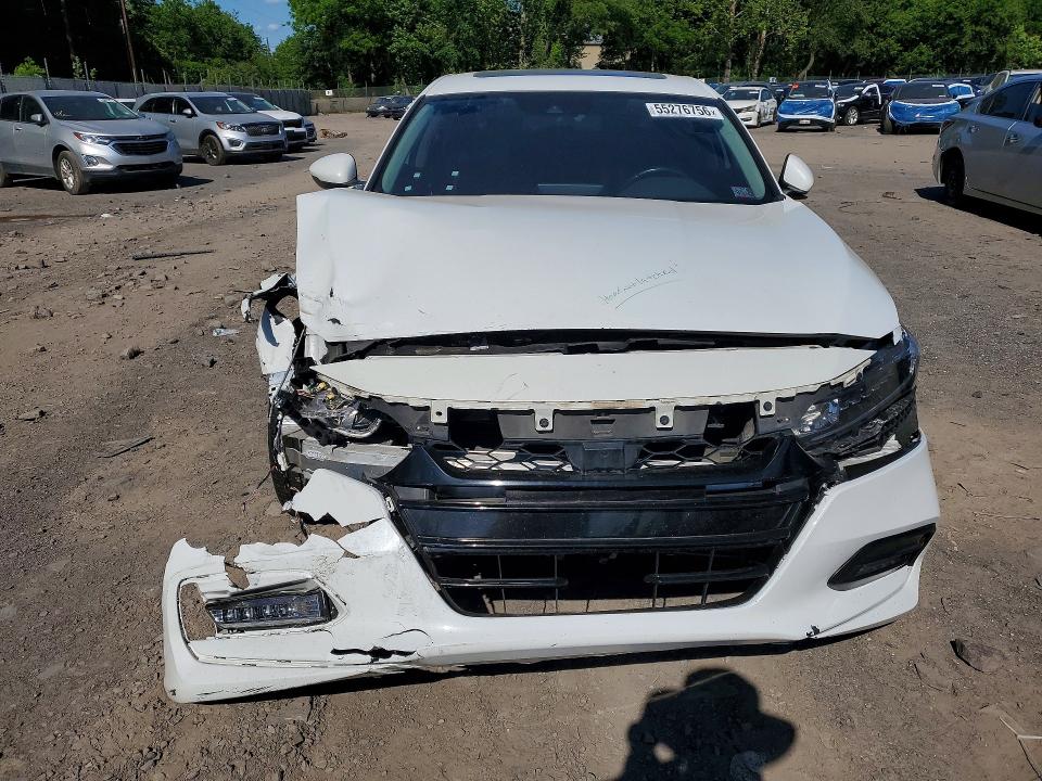 55276756 :رقم المزاد ، 1HGCV1F51JA234183 vin ، 2018 Honda Accord مزاد بيع