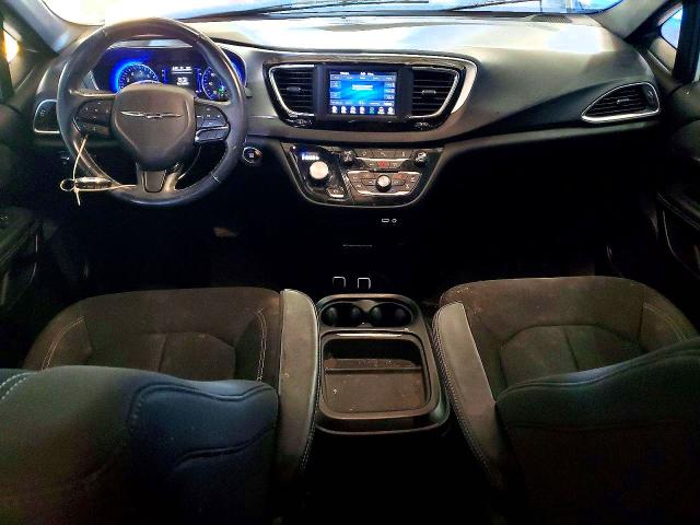 2018 Chrysler Pacifica მანქანა იყიდება აუქციონზე, vin: 2C4RC1FGXJR197887, აუქციონის ნომერი: 53632786