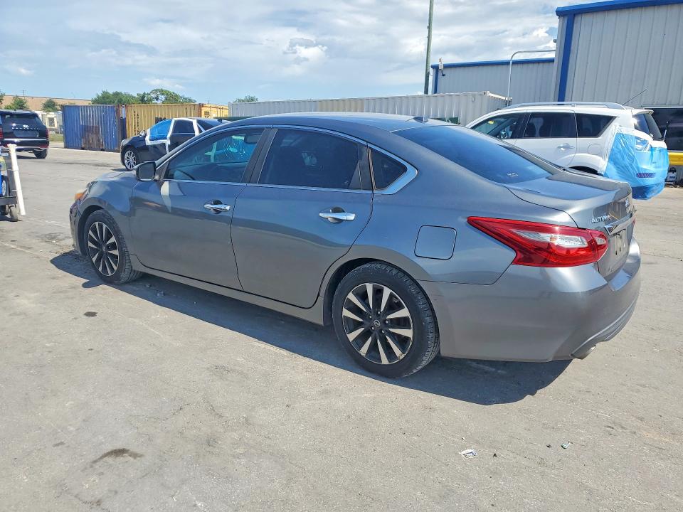 2018 Nissan Altima მანქანა იყიდება აუქციონზე, vin: 1N4AL3AP1JC171905, აუქციონის ნომერი: 54609426