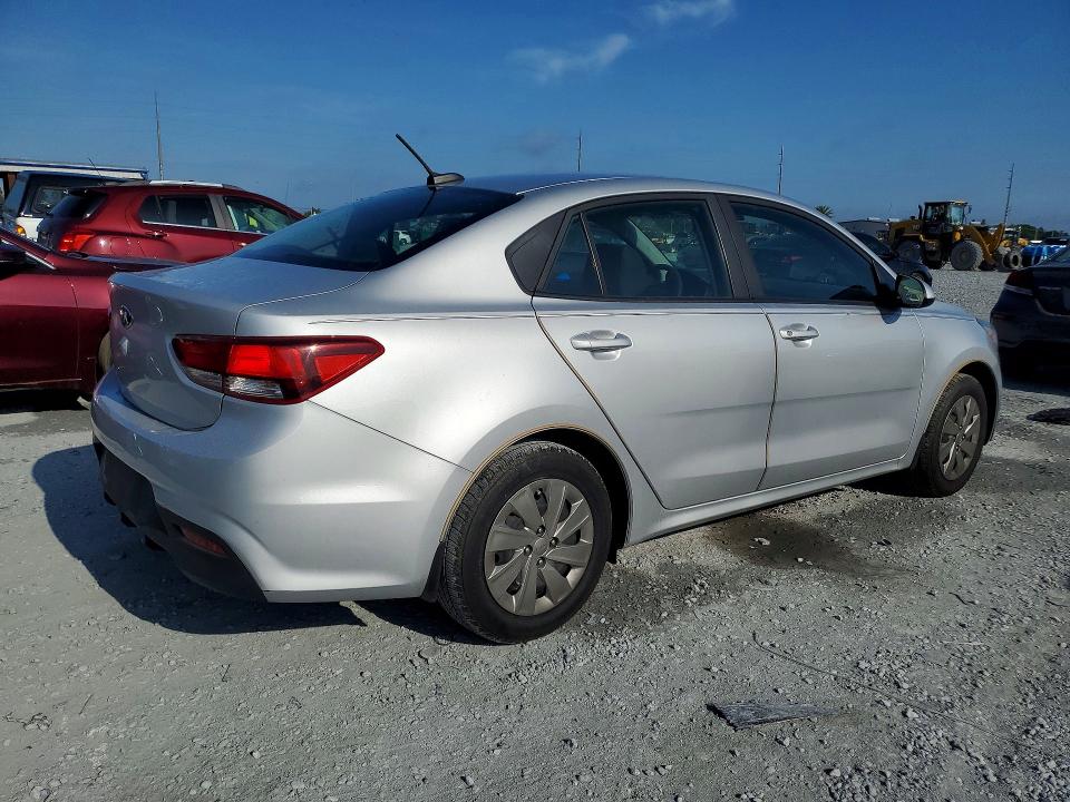 2020 Kia Rio მანქანა იყიდება აუქციონზე, vin: 3KPA24AD2LE296691, აუქციონის ნომერი: 53200306