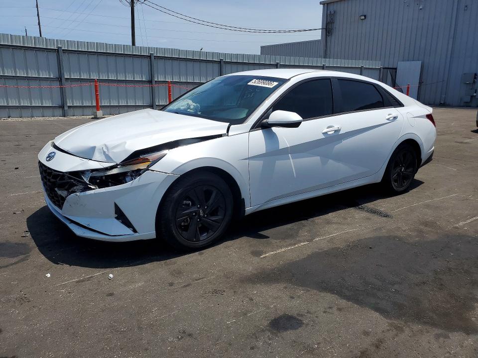 Продаж на аукціоні авто 2022 Hyundai Elantra, vin: 5NPLM4AG7NH067015, номер лоту: 52699086
