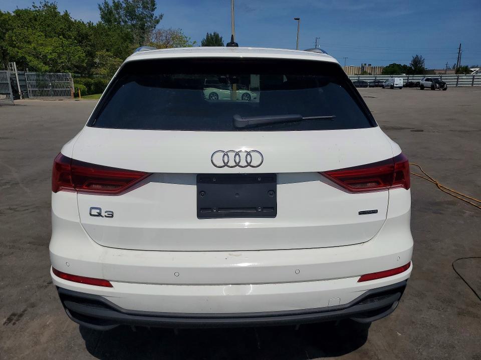 Продажа на аукционе авто 2023 Audi Q3, vin: WA1DECF39P1112879, номер лота: 52431426