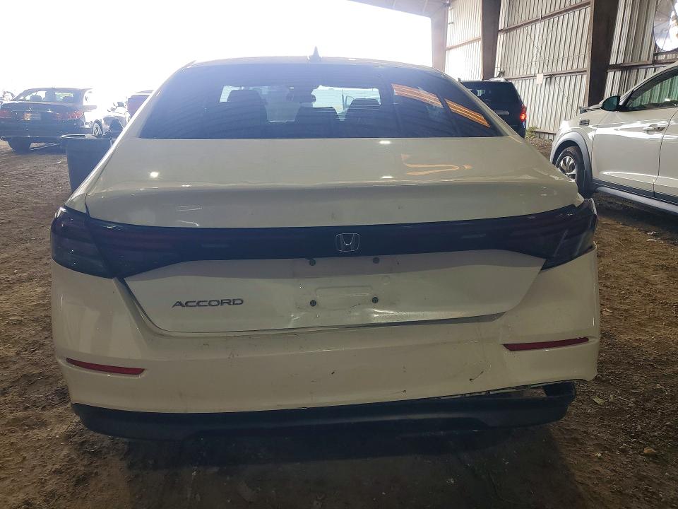 54202676 :رقم المزاد ، 1HGCY1F21PA044924 vin ، 2023 Honda Accord مزاد بيع