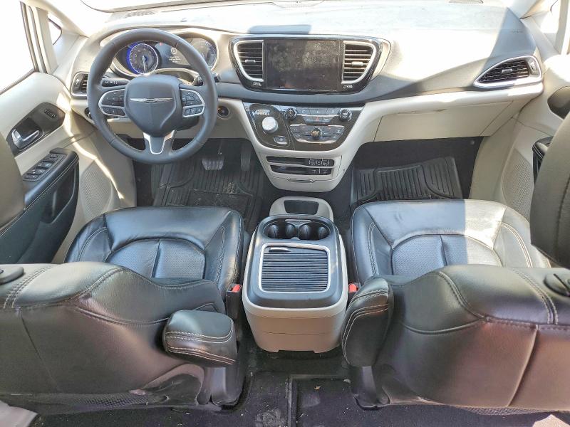 53617596 :رقم المزاد ، 2C4RC1BGXNR197111 vin ، 2022 Chrysler Pacifica مزاد بيع