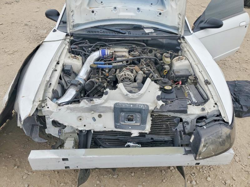 54458406 :رقم المزاد ، 1FAFP42X11F204933 vin ، 2001 Ford Mustang مزاد بيع