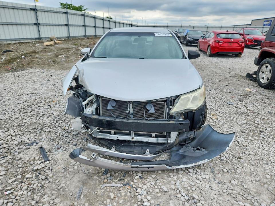 54177906 :رقم المزاد ، 4T1BF1FK2EU727884 vin ، 2014 Toyota Camry مزاد بيع