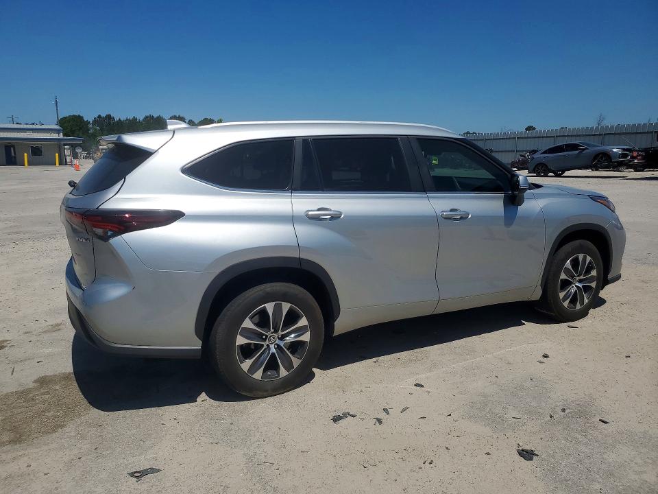 2024 Toyota Highlander Hybrid მანქანა იყიდება აუქციონზე, vin: 5TDKARAH0RS530607, აუქციონის ნომერი: 54208116