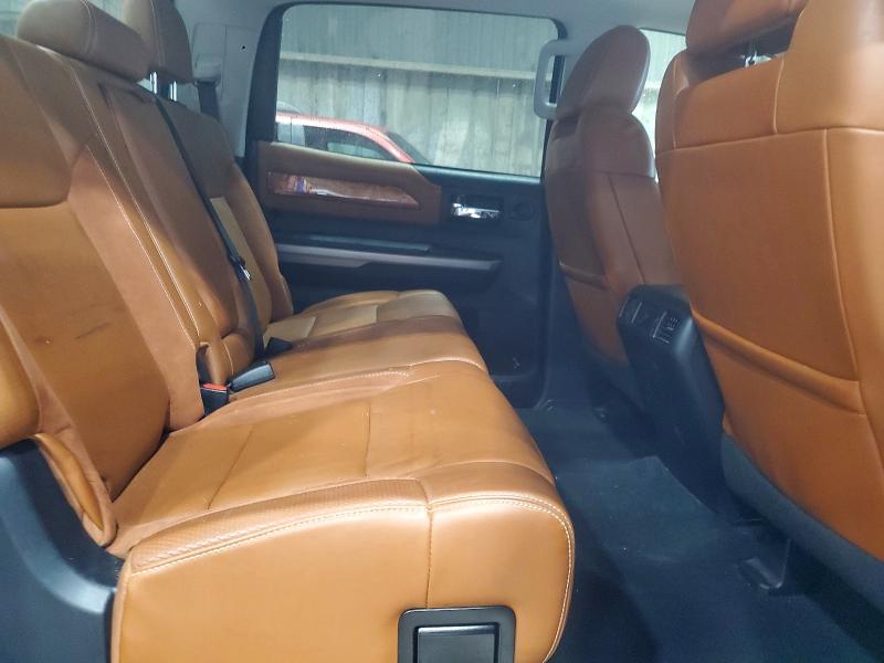 Aukcja sprzedaży 2018 Toyota Tundra, vin: 5TFAW5F13JX749609, numer aukcji: 52506026