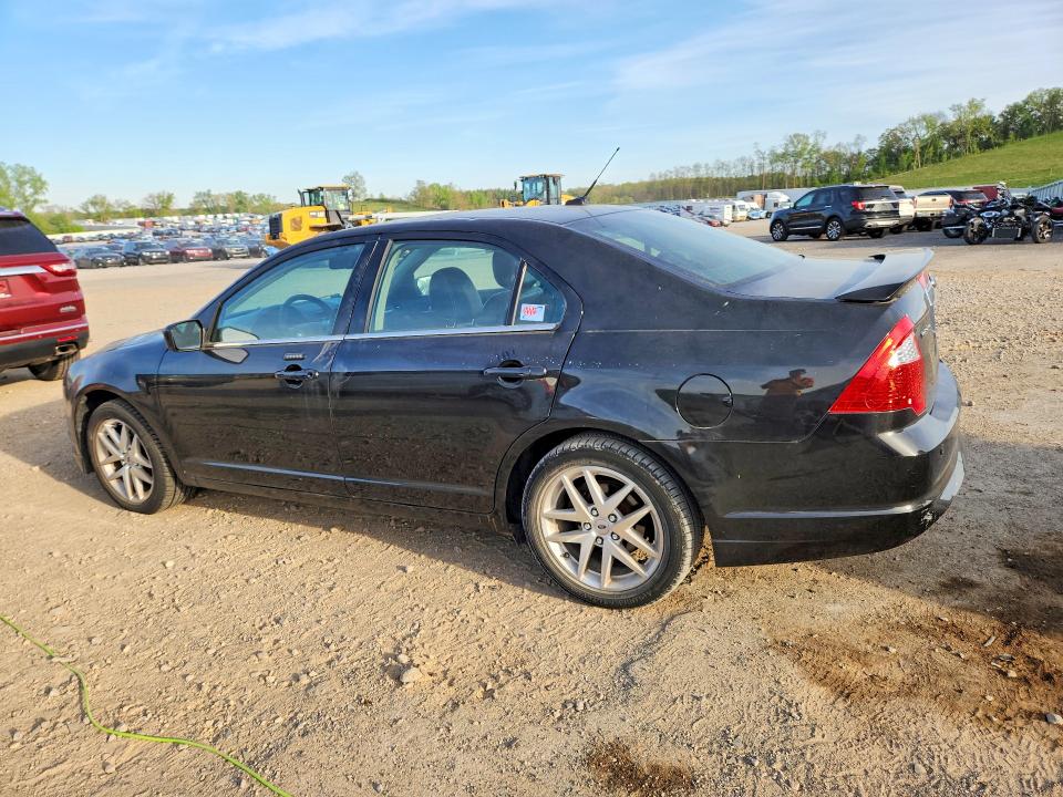 53662576 :رقم المزاد ، 3FAHP0JG3AR227135 vin ، 2010 Ford Fusion مزاد بيع