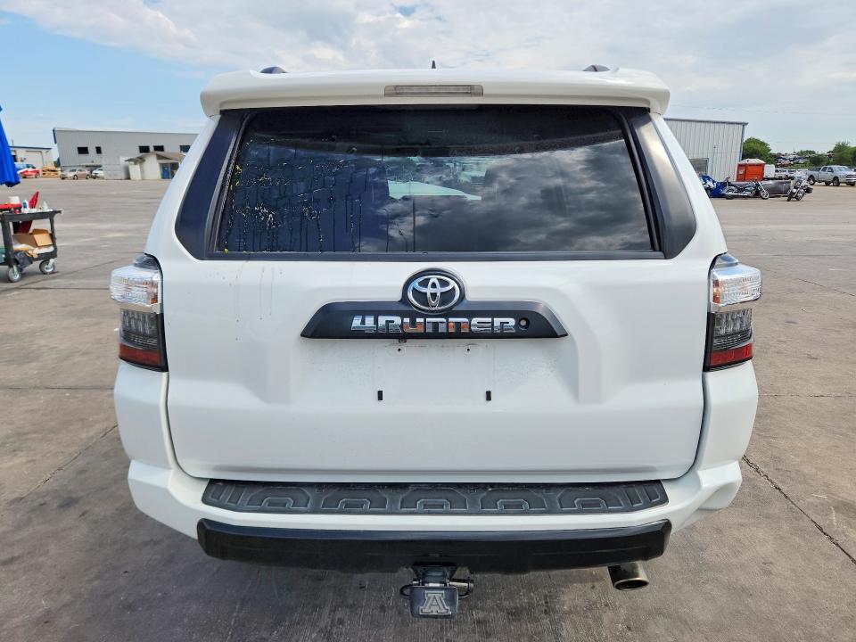 2015 Toyota 4runner მანქანა იყიდება აუქციონზე, vin: JTEBU5JR4F5232762, აუქციონის ნომერი: 55399646