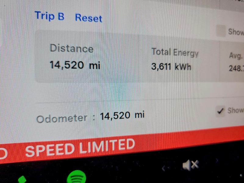 54240746 :رقم المزاد ، 7SAYGDEE3SA356280 vin ، 2025 Tesla Model Y مزاد بيع