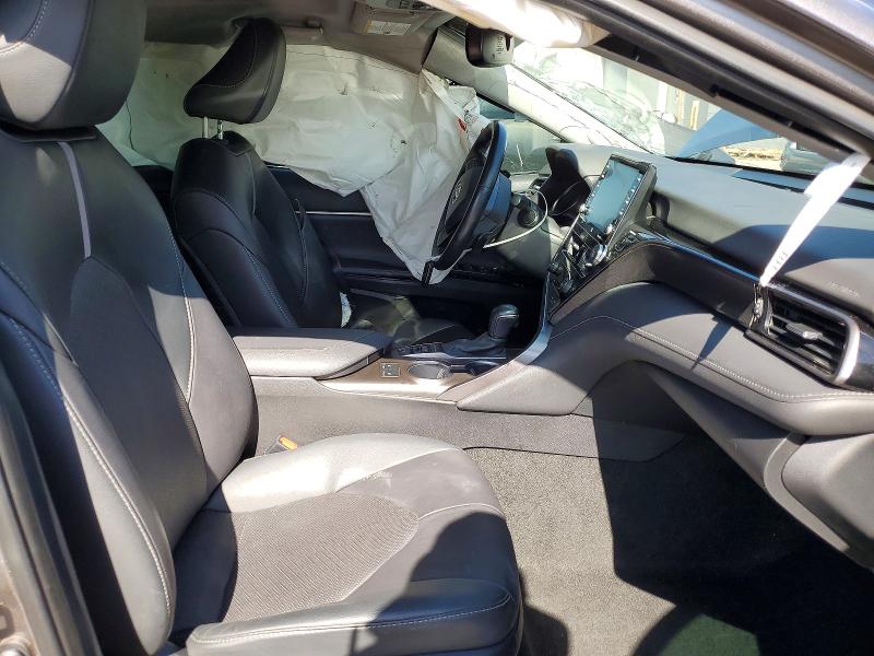 Продаж на аукціоні авто 2023 Toyota Camry, vin: 4T1K31AK0PU618648, номер лоту: 53972396